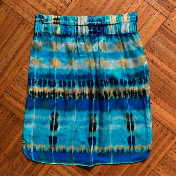 EUC Banana Republic 100% Silk Colorful Skirt - Picture 3 of 4